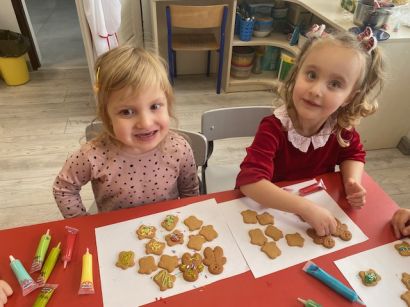 ŚWIĄTECZNE PIERNICZKI