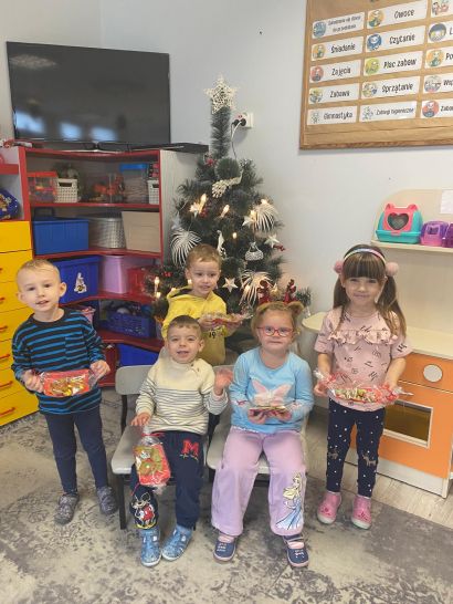 ŚWIĄTECZNE PIERNICZKI